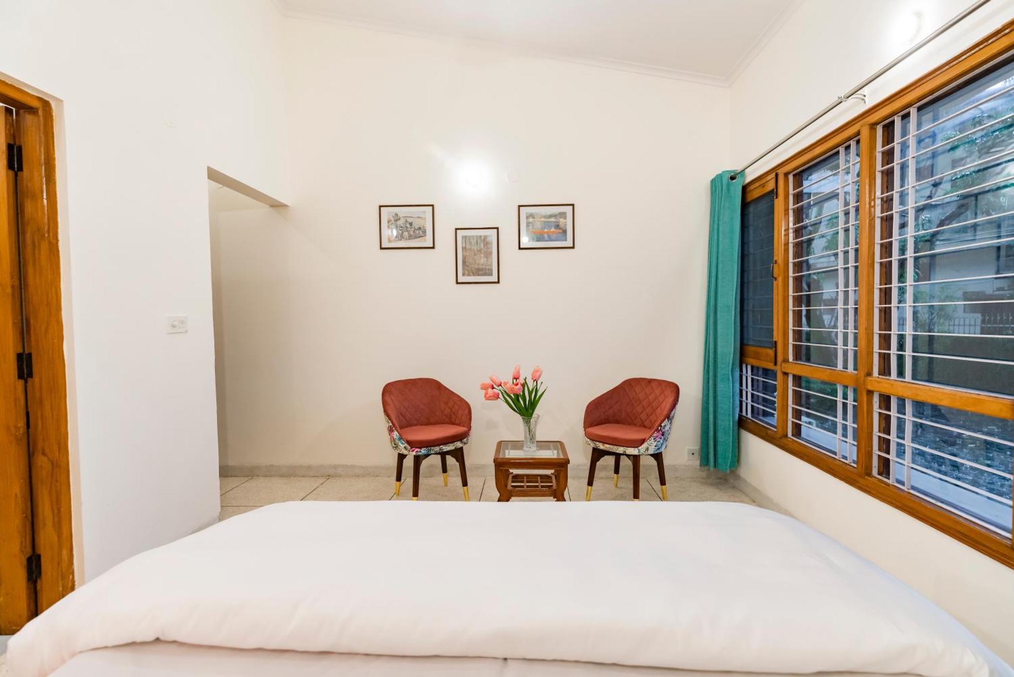Saffronstays Doon Garden Villa - Near Doon School And Mall Road デヘラードゥーン エクステリア 写真